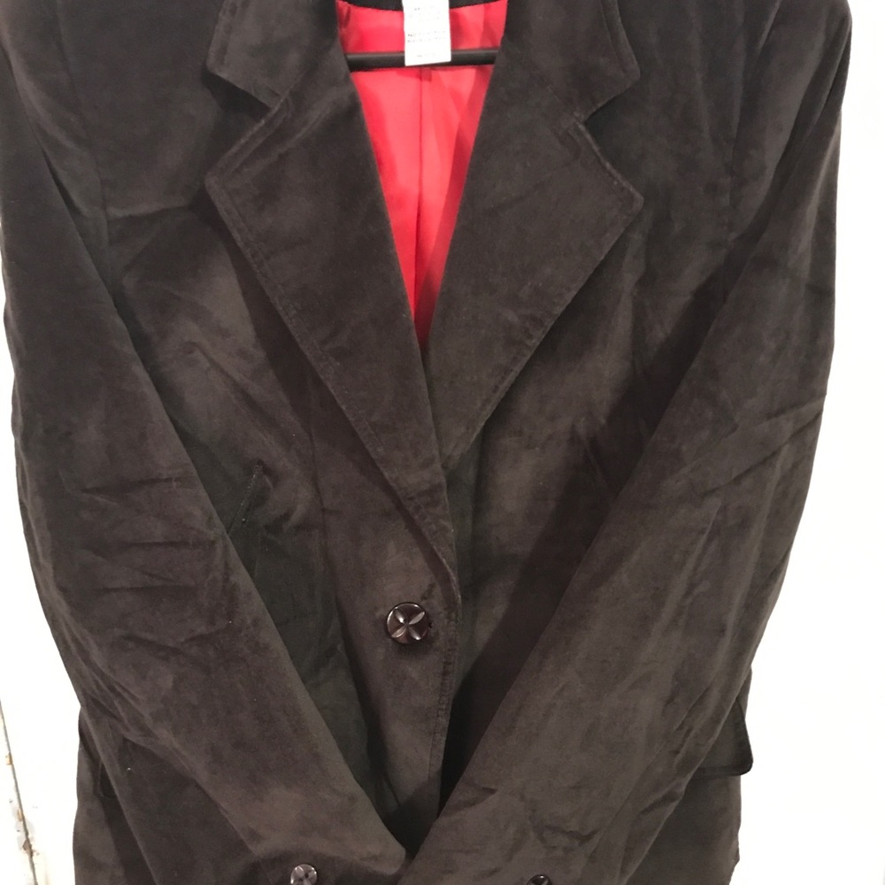 Sag Harbor - Picture 2 of 3